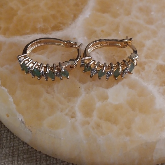 925 Silver Gold Plated Green Stone Marcasite Accent Hoop Earrings - Picture 2 of 7